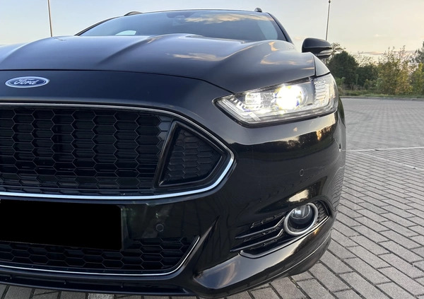 Ford Mondeo cena 60900 przebieg: 191000, rok produkcji 2018 z Paczków małe 781